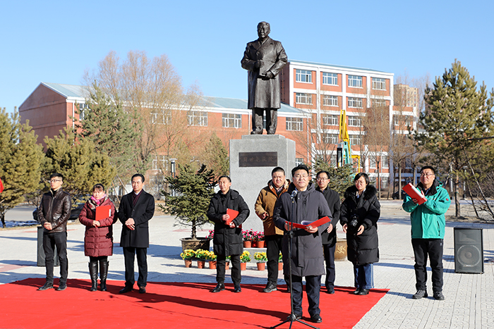 1542595550120045631.jpg ZXB_66680鍓湰.jpg