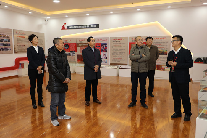 1558688711199037633.jpg ZXB_63830_鍓湰.jpg