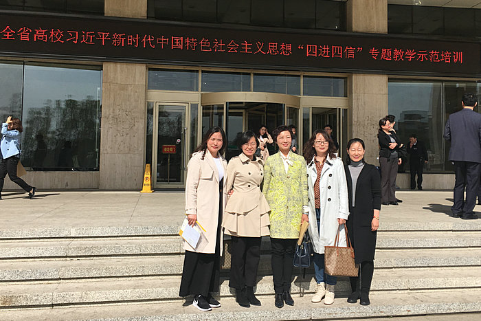 微信图片_20180502091529_副本.jpg